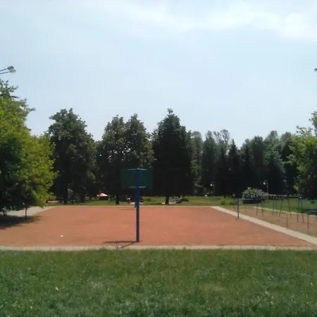 On Sevastopolsky Park Apartment *